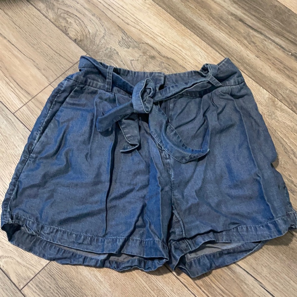 Ann Taylor jean shorts
